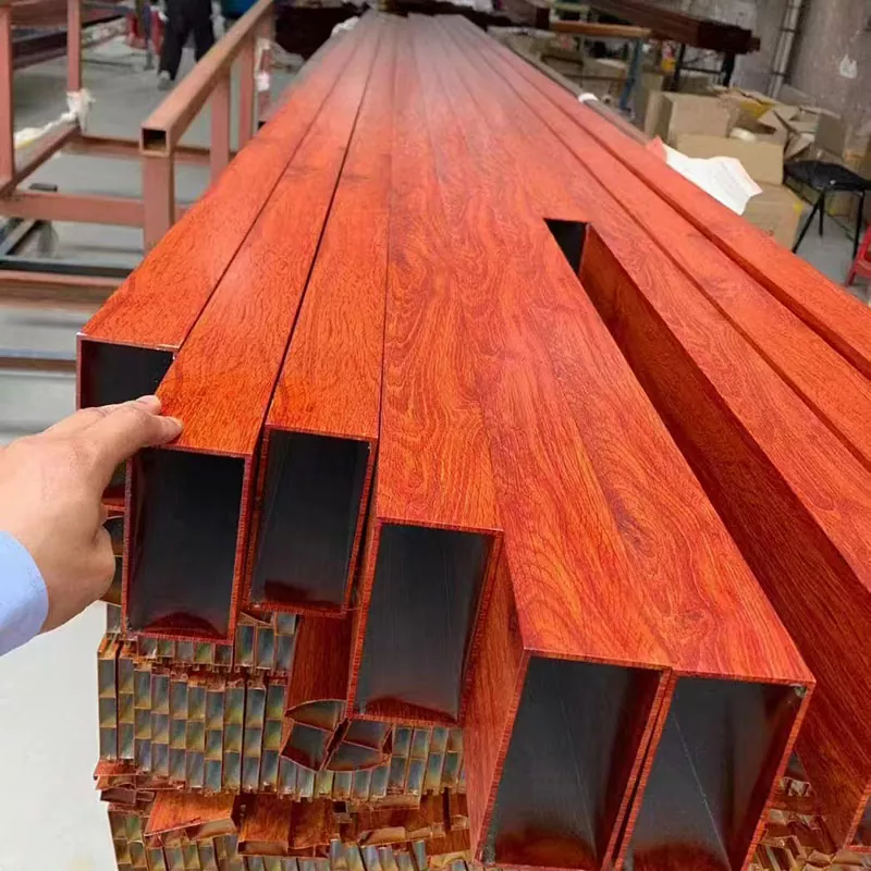 Spraying Aluminum Alloy Pipe